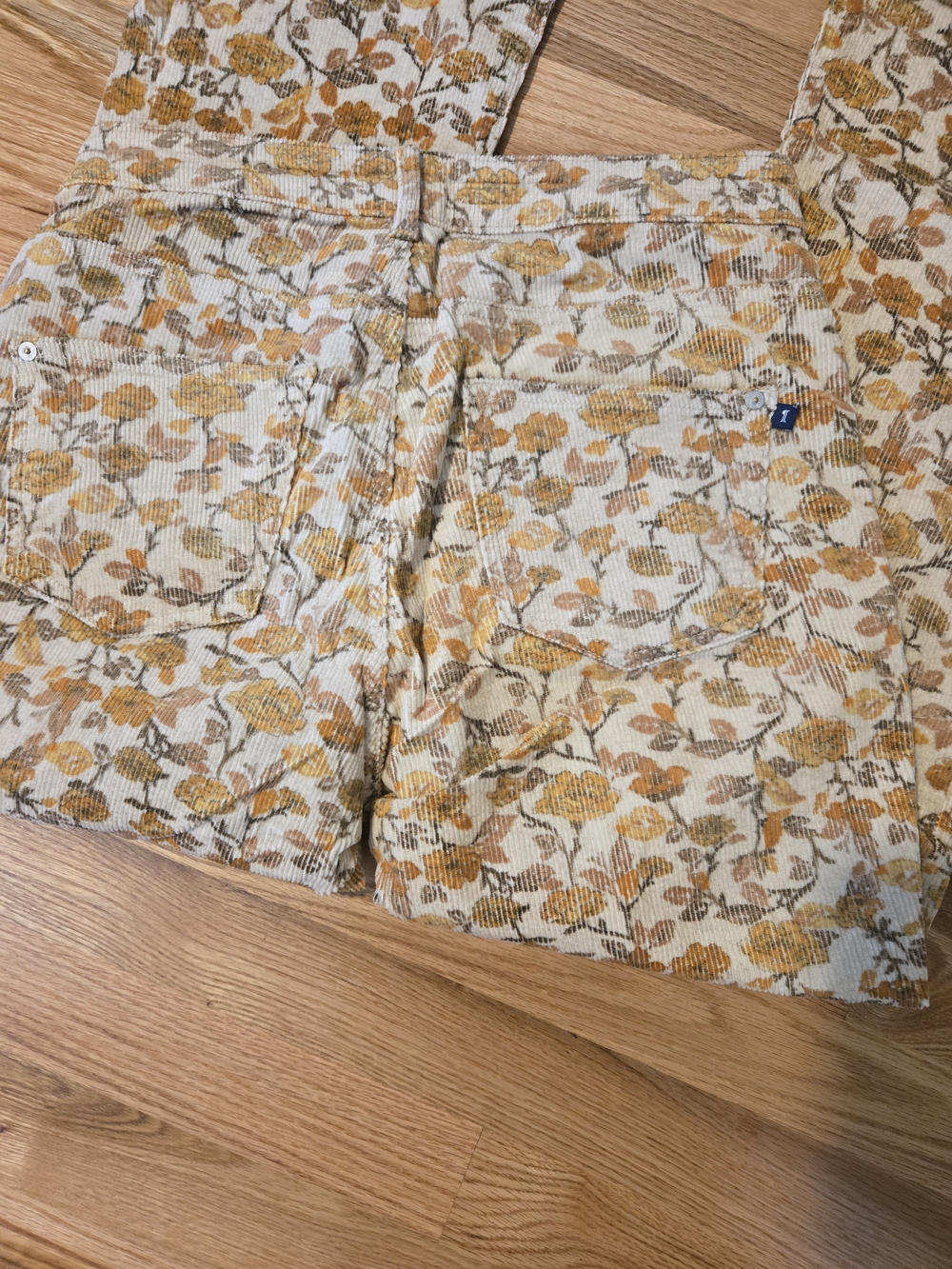 Pilcro Yellow Floral Boot Cut Pants - Picture 4 of 6